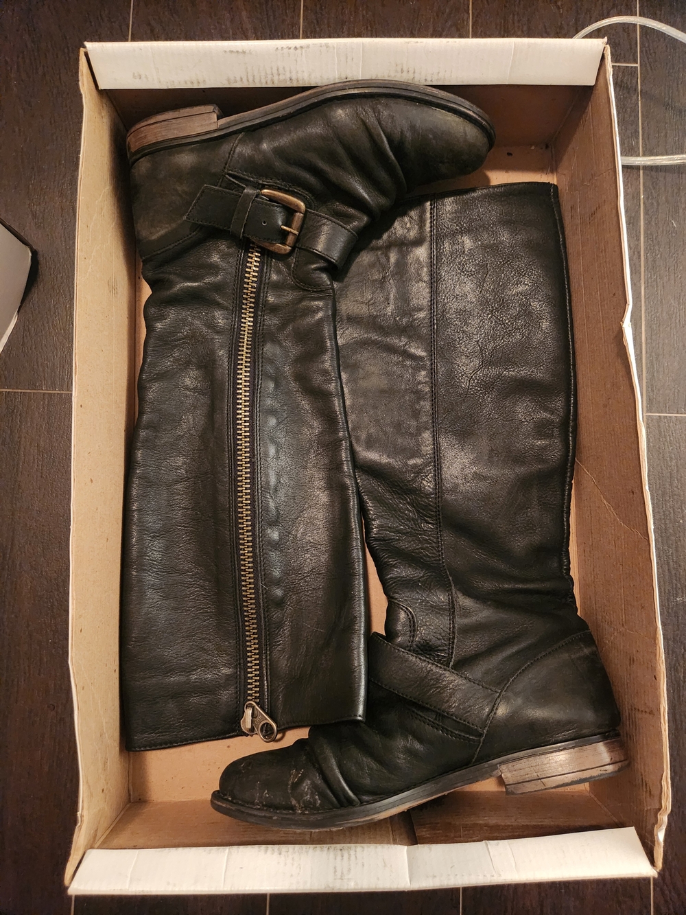 Steve Madden (P-lakke black leat size 6.5) Edgy Knee-High Moto Boots